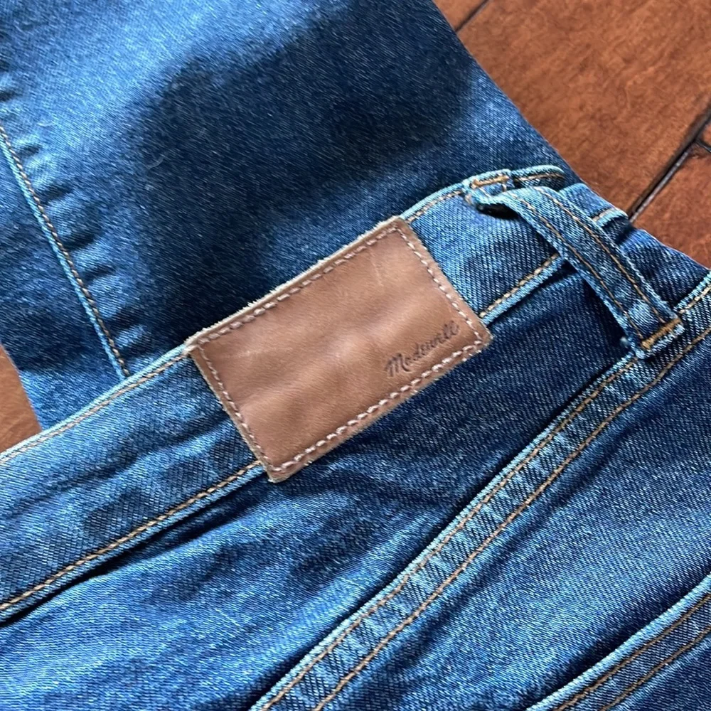Madewell 9” High Rise Skinny Jeans Dark Wash - Picture 4 of 6